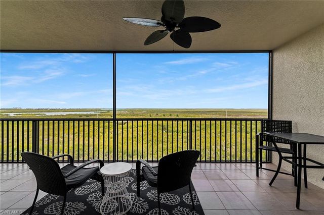 1065 Borghese LN 1003, Naples, FL 34114