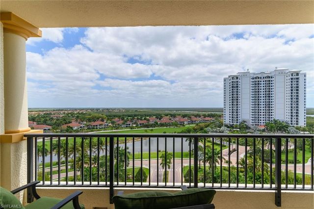 1065 Borghese LN 1003, Naples, FL 34114