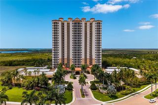 1065 Borghese LN 1003, Naples, FL 34114