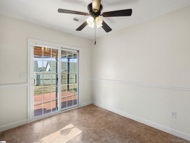 652 Clarion Court, Boiling Springs, SC 29316