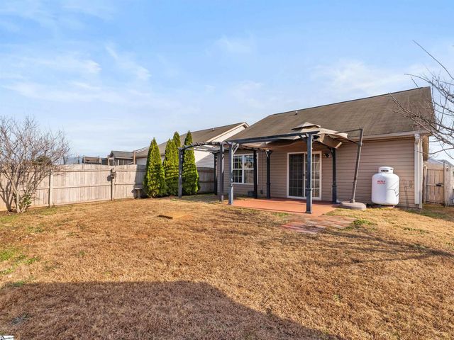 652 Clarion Court, Boiling Springs, SC 29316