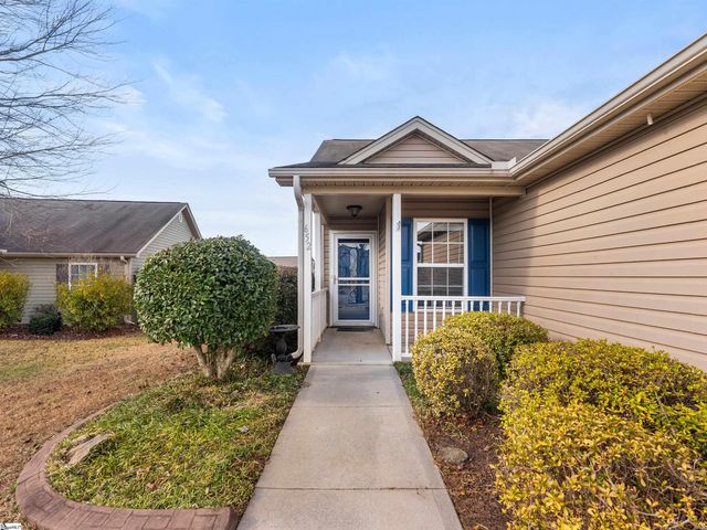 652 Clarion Court, Boiling Springs, SC 29316