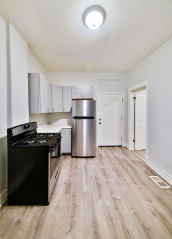 6344 S Eberhart Avenue 1, Chicago, IL 60637