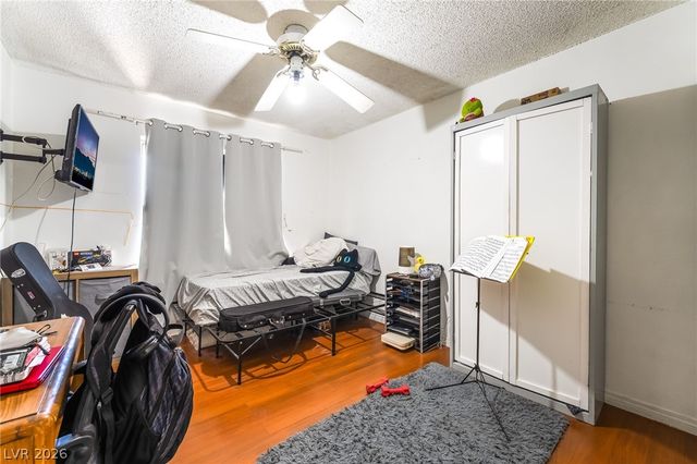 5201 Spencer Street, Las Vegas, NV 89119