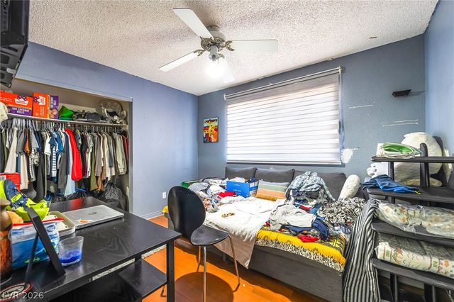 5201 Spencer Street, Las Vegas, NV 89119