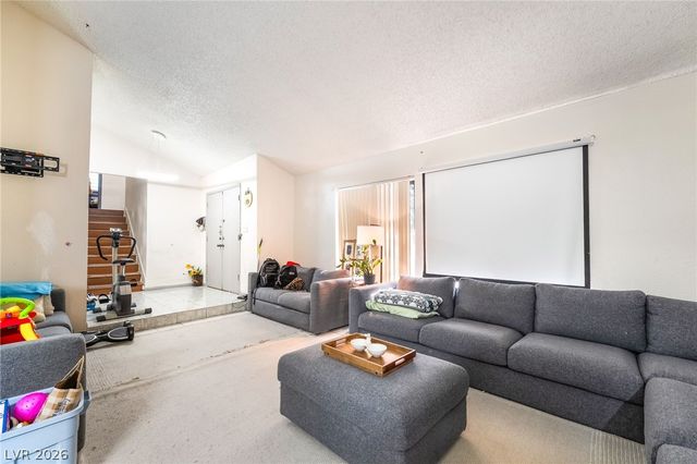 5201 Spencer Street, Las Vegas, NV 89119