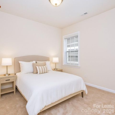 18517 Boulder Rock Loop, Davidson, NC 28036