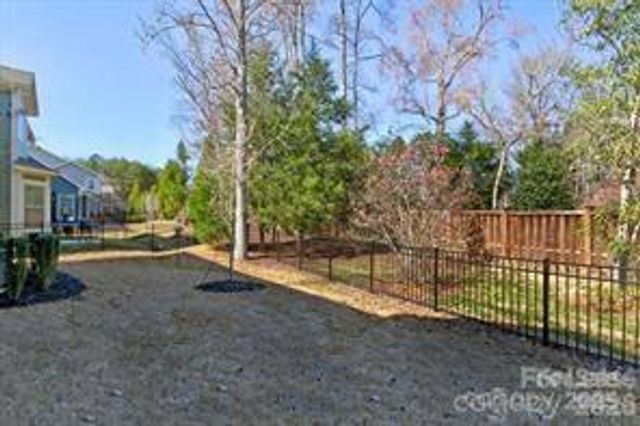 18517 Boulder Rock Loop, Davidson, NC 28036