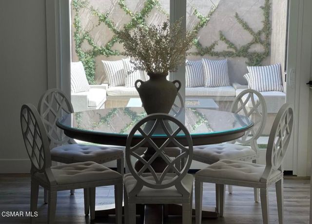 32 Dobkin Place, Simi Valley, CA 93065