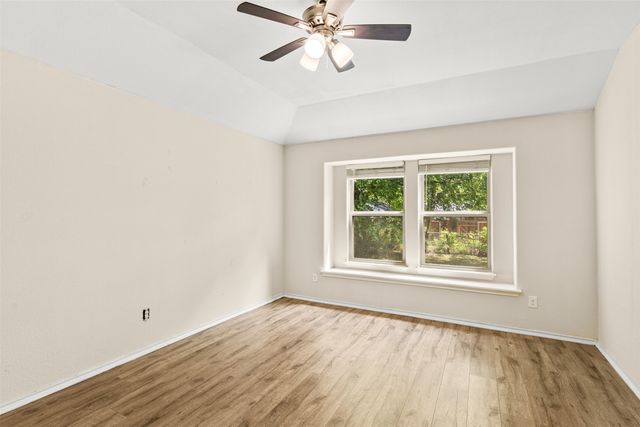 2836 Kilburn Avenue, Dallas, TX 75216