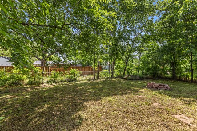 2836 Kilburn Avenue, Dallas, TX 75216