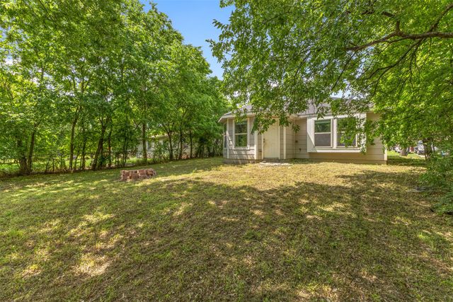 2836 Kilburn Avenue, Dallas, TX 75216