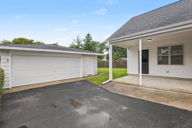 362 N Edgewood Avenue, Lombard, IL 60148