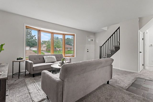 362 N Edgewood Avenue, Lombard, IL 60148