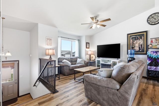420 YELNER DR, Box Elder, SD 57719