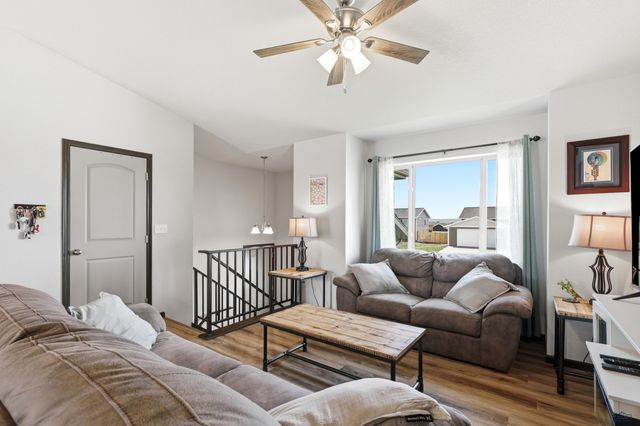 420 YELNER DR, Box Elder, SD 57719