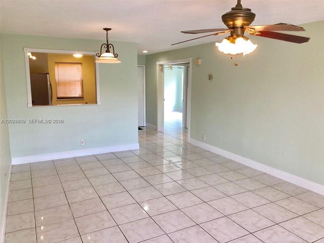 2551 NW 56th Ave 1-20, Lauderhill, FL 33313