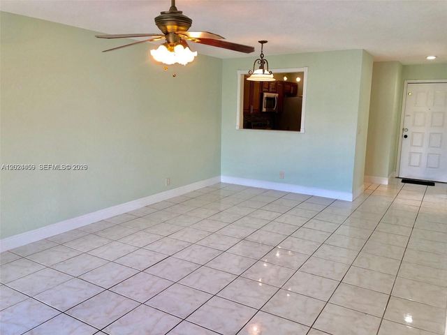 2551 NW 56th Ave 1-20, Lauderhill, FL 33313