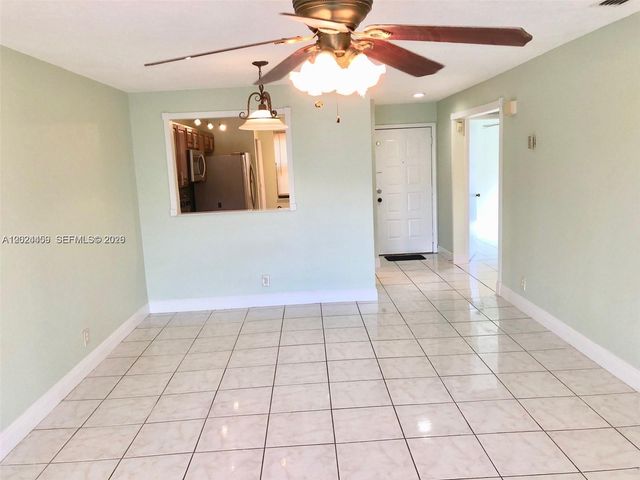 2551 NW 56th Ave 1-20, Lauderhill, FL 33313