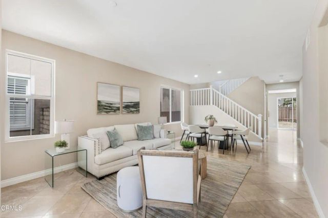 341 Huerta Street, Oxnard, CA 93030