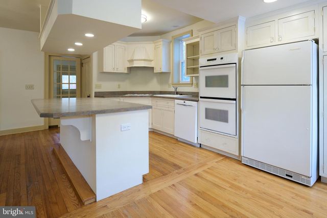 117 SHADY DR, State College, PA 16801