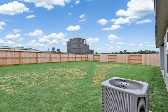3111 West Frontier Lane, Pinehurst, TX 77362