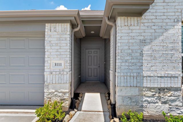 3111 West Frontier Lane, Pinehurst, TX 77362