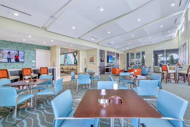 5032 Grandiflora Road, Palm Beach Gardens, FL 33418