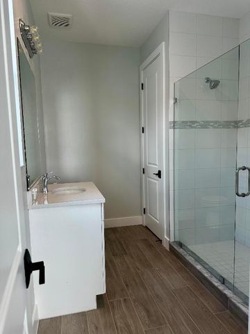 5032 Grandiflora Road, Palm Beach Gardens, FL 33418