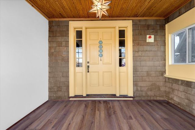 55 Louis Street, Hyannis, MA 02601