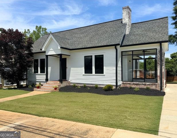 21 Buchanan Street, Newnan, GA 30263