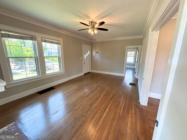 21 Buchanan Street, Newnan, GA 30263