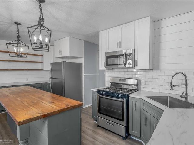 1824 Ray Avenue, Bossier City, LA 71112