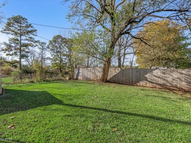 1824 Ray Avenue, Bossier City, LA 71112