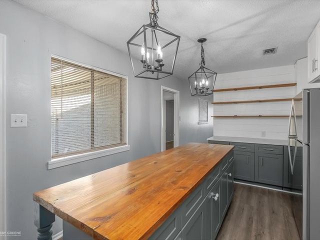 1824 Ray Avenue, Bossier City, LA 71112