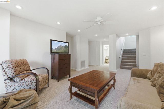 20602 Longridge Ct., Groveland, CA 95321