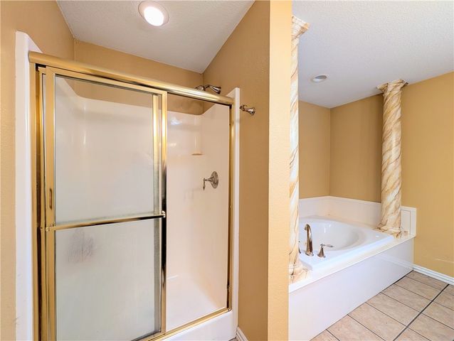 3801 SW Moline Avenue, Bentonville, AR 72712