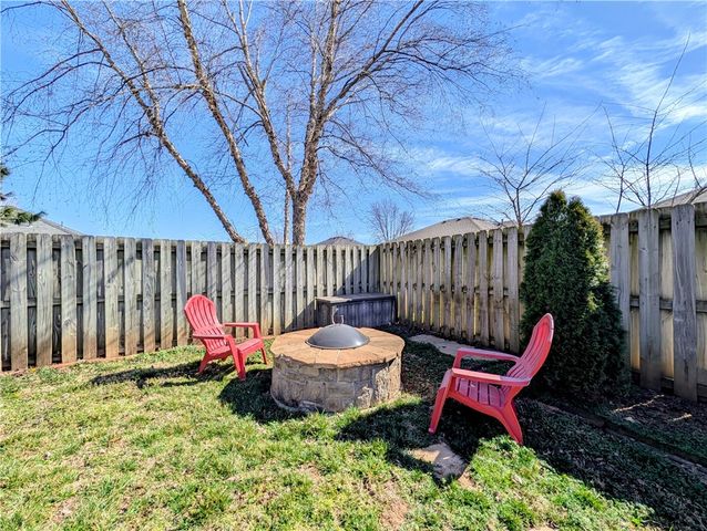 3801 SW Moline Avenue, Bentonville, AR 72712