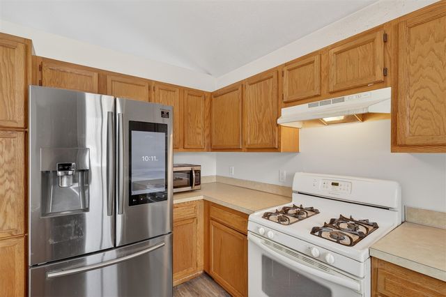 12241 Ives Meadow Lane, Cedar Springs, MI 49319