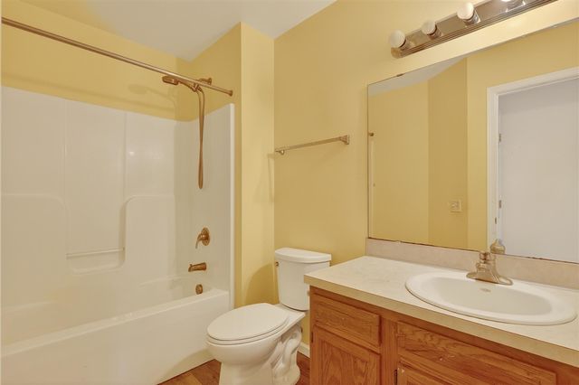 12241 Ives Meadow Lane, Cedar Springs, MI 49319