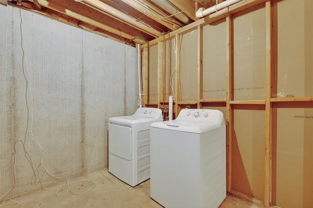 12241 Ives Meadow Lane, Cedar Springs, MI 49319