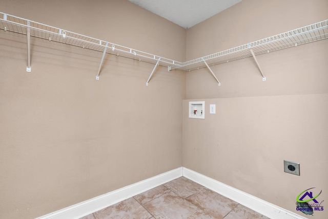 220 Summerstone Bend, Byron, GA 31008