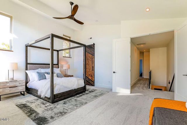 804 Cotton Place 101, Raleigh, NC 27601