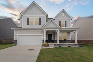 737 Haywood Drive Unit: R, Saline, MI 48176