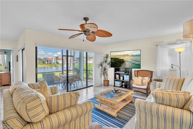 601 Beachwalk CIR 101, Naples, FL 34108
