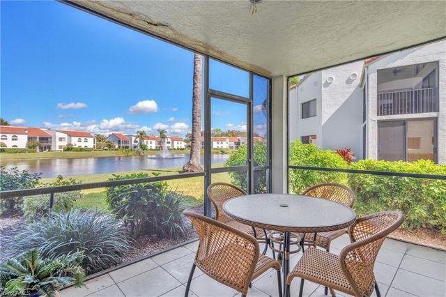 601 Beachwalk CIR 101, Naples, FL 34108