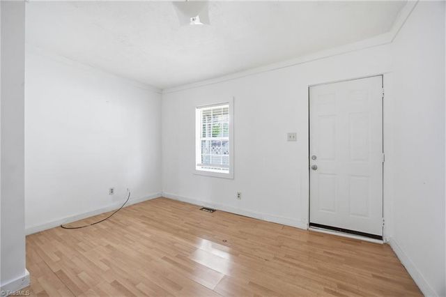 325 Dixie Broadway, Winston-salem, NC 27127