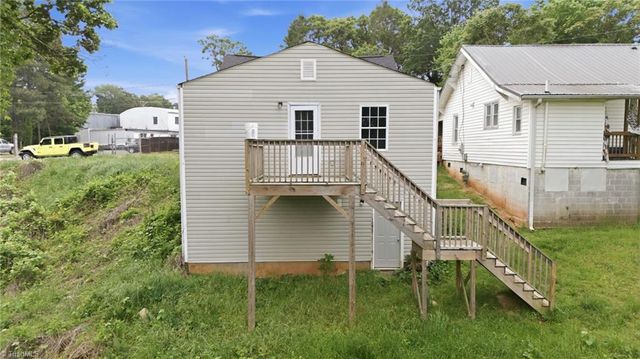325 Dixie Broadway, Winston-salem, NC 27127