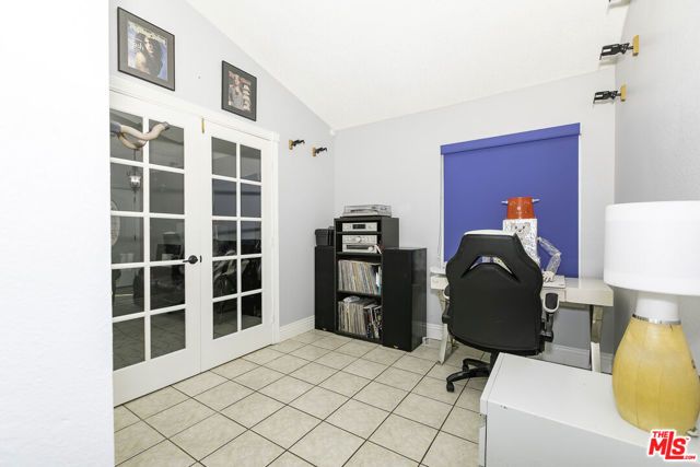 567 Conifer Drive, Palmdale, CA 93550