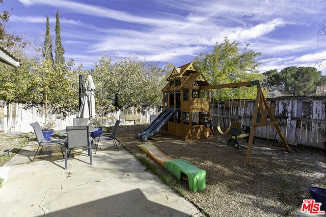 567 Conifer Drive, Palmdale, CA 93550